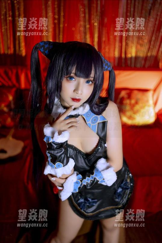 Sayo Momo 把阿妮丝泳池派对搬回家,超好看的Sayo Momo套图任你下载,清凉一夏!